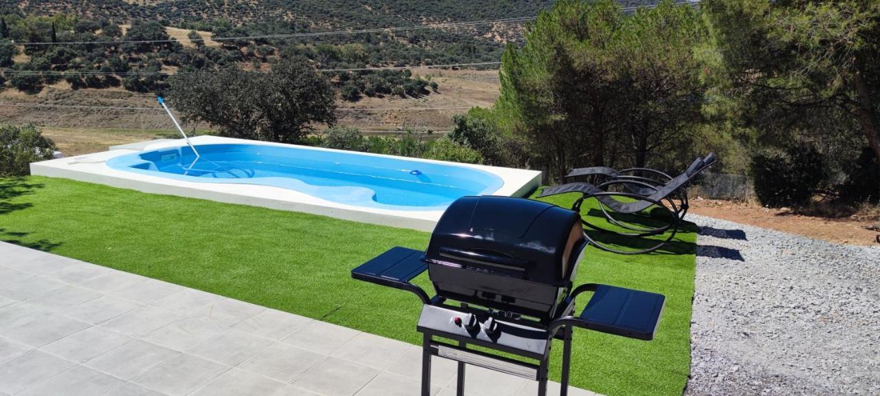 Casa En El Lago.Unmillondeestrellas Villaharta Luaran gambar