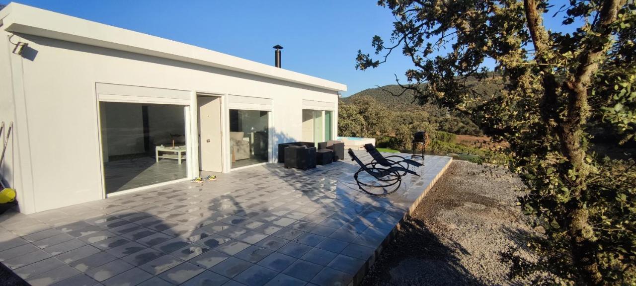 Casa En El Lago.Unmillondeestrellas Villaharta Luaran gambar